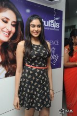 Adah Sharma Launches Naturals Salon at Pragathi Nagar